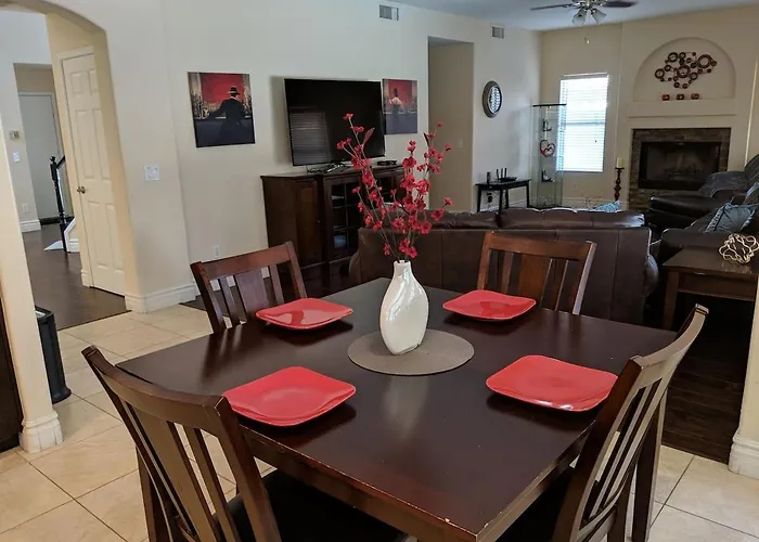 Mendoza Residence, Our Great & Spacious In Southern * Mesa