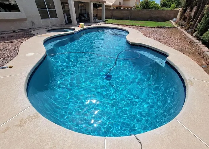 Mendoza Residence, Our Great & Spacious In Southern Mesa